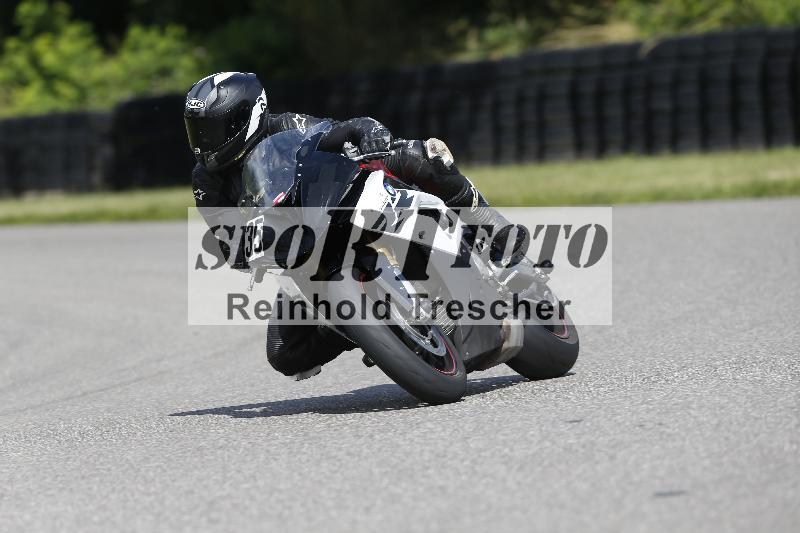/22 06.06.2025 DISCOVER the BIKE ADR/Race 3 rot/35